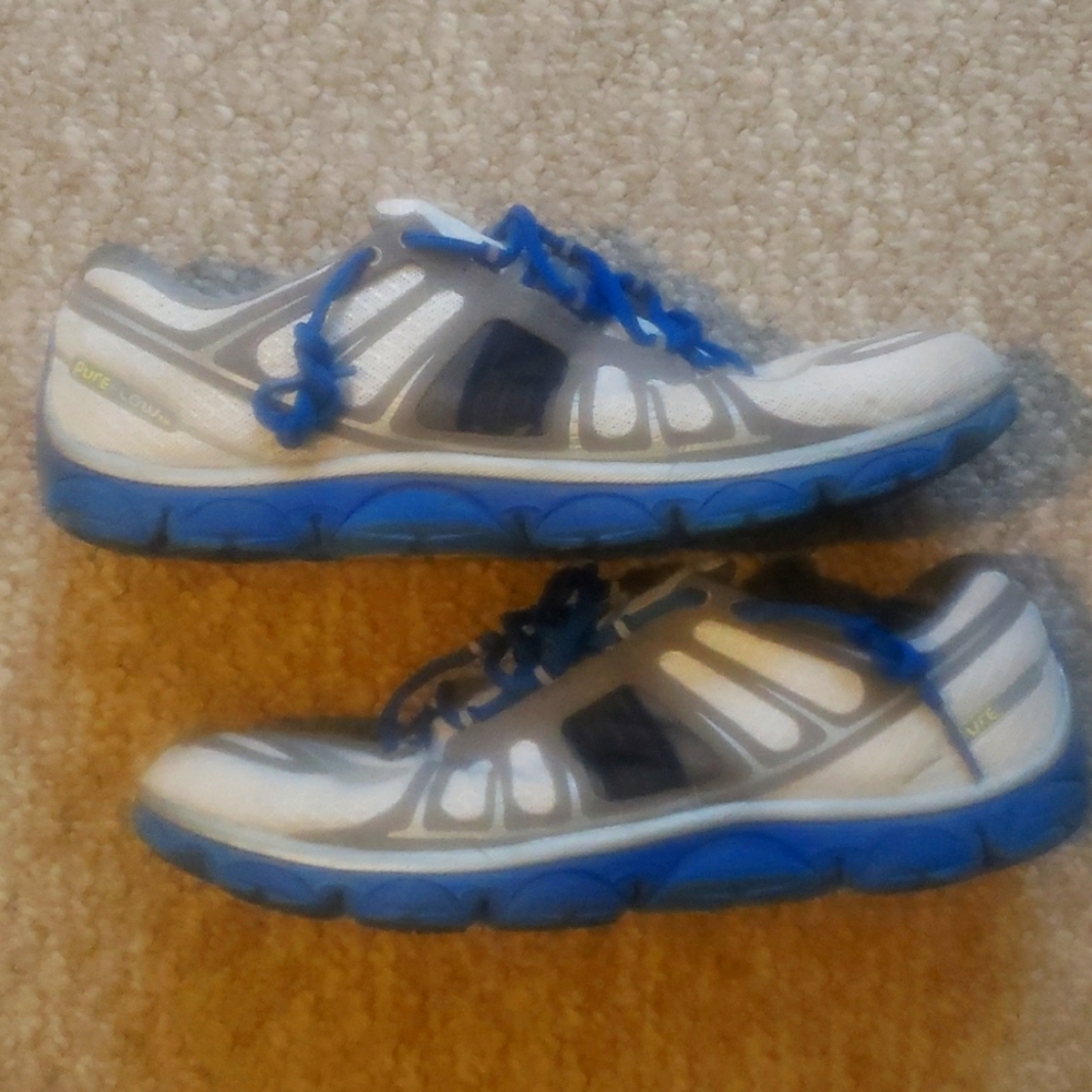 Brooks pureflow running shoes 11.5 mens